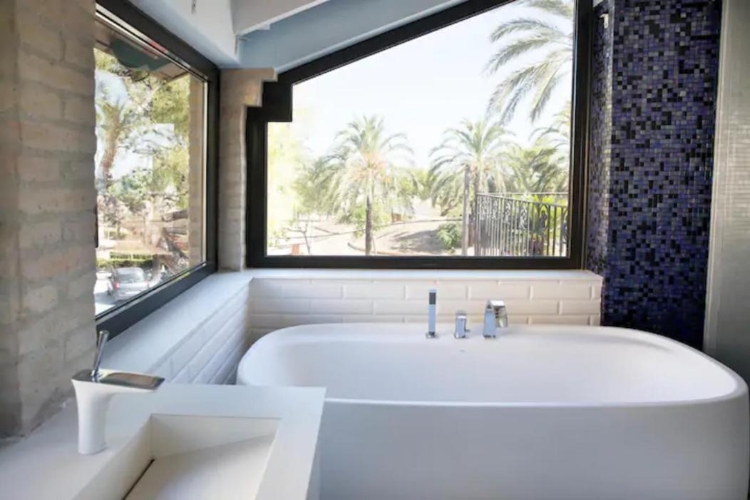 Villa St. Rafael Vilanova i la Geltrú Dış mekan fotoğraf